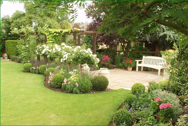 Designed garden and planting in Gwinnett County